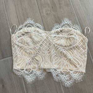 Superdown lace crop top